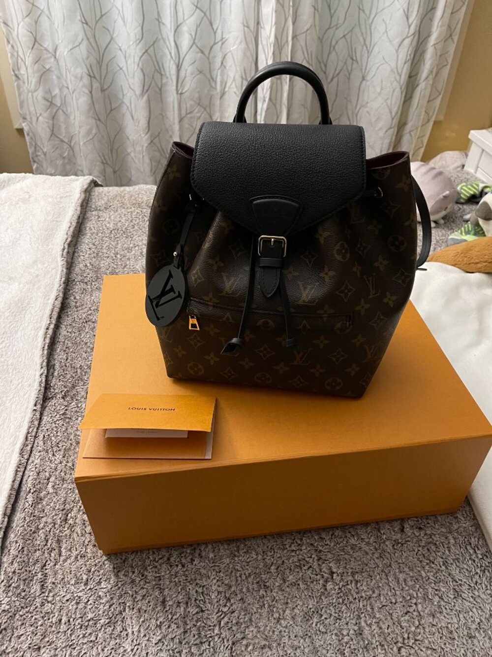 Louis Vuitton Monogram Leather Montsouris PM Backpack Noir - Picture 4 of 14